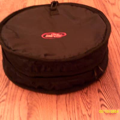 SKB 14 X 5.5 Inch Snare Drum Case, Lined & Padded - Mint Condition! image 3