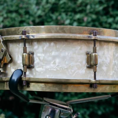 Vintage 1920s Leedy 'Full Dress' 14x4 Snare Drum in White Marine Pearl image 6