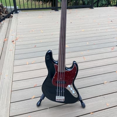 Fender JB-62レフティー　Jシリアル　フレットレス Fender JB-62レフティー Jシリアル フレットレス fender Japan Jazz