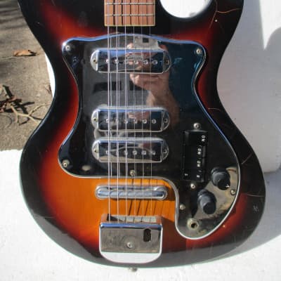 Hy-Lo Guitar,  1960's,  Japan,  3 PU's,  Sunburst, Plays And Sounds Good image 3