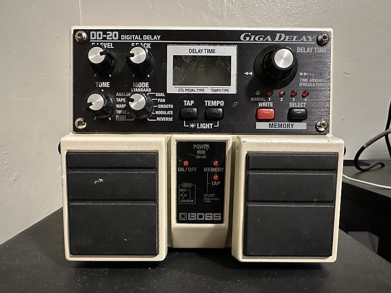 Boss DD-20 Giga Delay