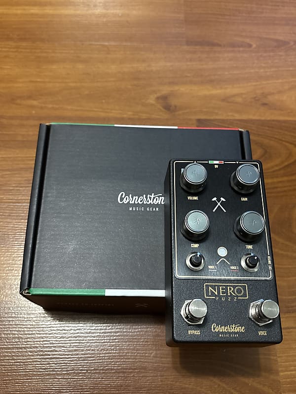 ギター Cornerstone NERO Cornerstone Music Gear Nero Fuzz NERO Fuzz Pedal Black for Guitar