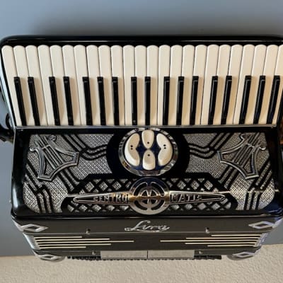 LIRA Centro Matic Model 10 Accordion! Vintage and Beautiful! - w/ Deluxe Case. Sale Benefits Music Education Nonprofit! image 1