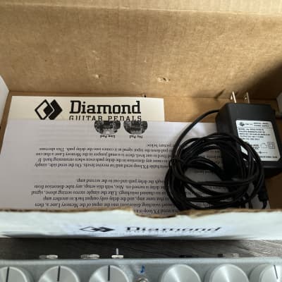 Diamond Memory Lane 2 Analog Delay | Reverb Canada
