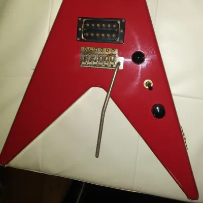 Aria Pro XX Flying V 1980,s Red Guitar Project image 1