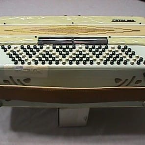 Italian Made Accordion Catalina 120 Bass & Five Stops 1960's Mother of Pearl & Gold Ready to Play image 6