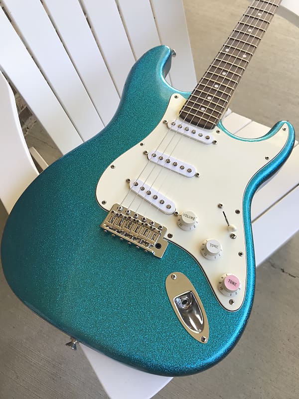 Last Day !!! - Warmoth Stratocaster - sparkle metal flake with matching  headstock