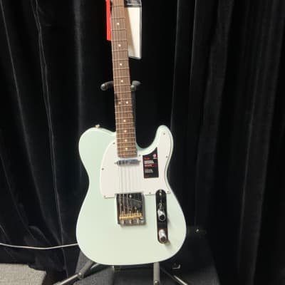 Fender American Performer Telecaster with Rosewood Fretboard 2018 - Present - Satin Sonic Blue image 3