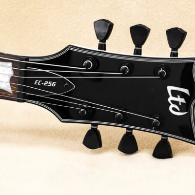 ESP/LTD EC-256 - Snow White image 5