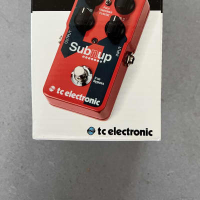 TC Electronic Sub N' Up Octaver Pedal with TonePrint