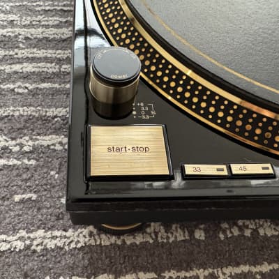 Technics SL-1200LTD Gold Limited Edition Direct Drive Turntable No 2927 in original box image 9