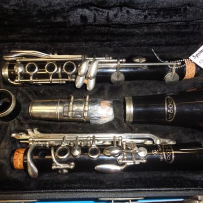used Vito Reso-Tone Model #3 Bb Clarinet with case + mouthpiece Recently  serviced