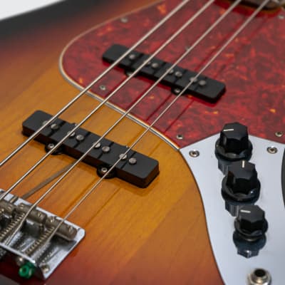 1999-2002 Fender JB-62 Jazz Bass Reissue - CIJ - Sunburst image 11