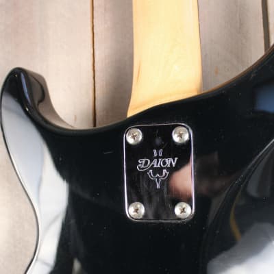 Daion  Savage guitar MIJ  with OHSC   BLK image 12