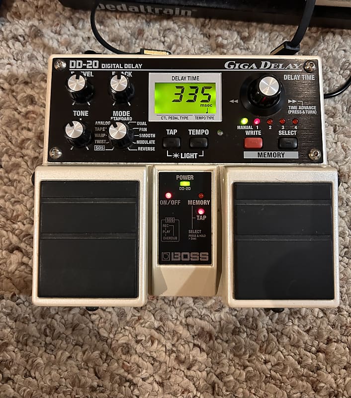 Boss DD-20 Giga Delay