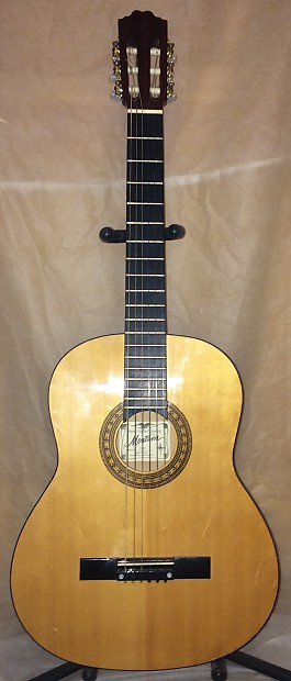 Montana hot sale classical guitar