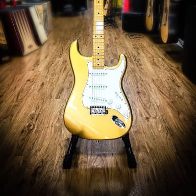 Fender Custom Shop Postmodern NOS Stratocaster 2017 HLE Gold image 6