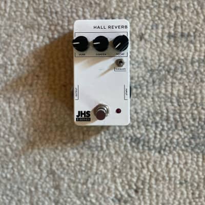 The JHS 3 Series Pedals Work on Bass - YouTube