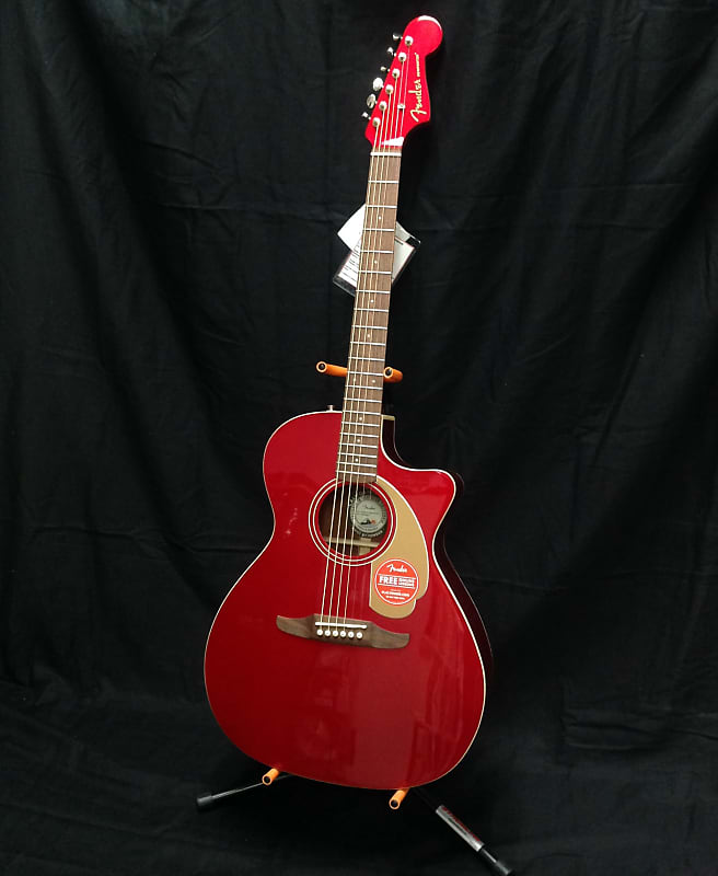 Fender Newporter Candy Apple Red