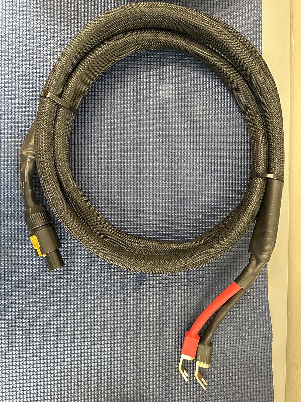 SIGNAL CABLE - CUSTOM REL SUBWOOFER CABLE WITH SPEAKON CONNECTOR TO SPADES, 6 FEET  			