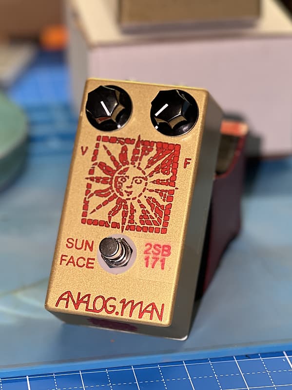 ギター Analog.man Sunface Fuzz 2n527 NPD: AnalogMan TI 2N527 Gold Leg Sunface + Z.Vex Tesla Fuzz