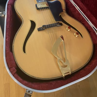 Hofner Jazzica Special  Archtop Guitar - Excellent  Cond  - Natural image 2