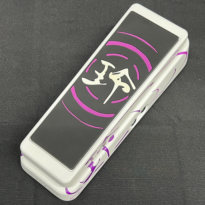 ギター Jim Dunlop TM95 Tak Matsumoto Cry Baby デジマートNew Gear Showcase】Jim Dunlop / TM95 Tak Matsumoto