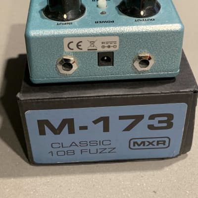 MXR M173 Classic 108 Fuzz | Reverb Canada