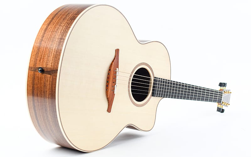 Lowden F-34C Sitka Spruce Hawaiian Koa