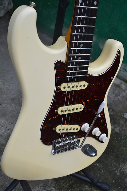 Brian by Bacchus Stratocaster 90's Rare Japan | Reverb