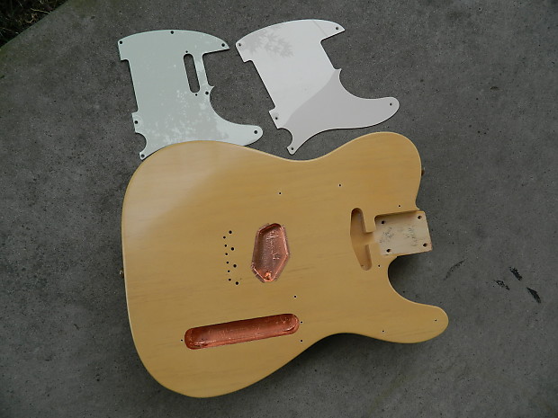Marc Rutters Telecaster body sugar pine 1 piece 3lbs 9oz guards electrosocket
