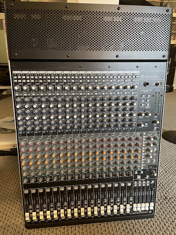 Mackie Onyx 1640i 16-Channel 4-Bus Firewire Analog Mixer 2010 | Reverb