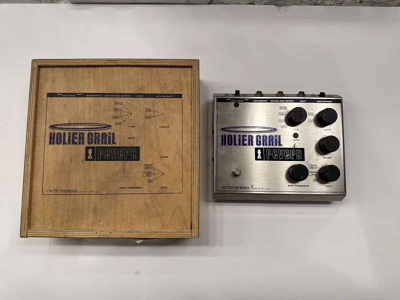 Electro-Harmonix Holier Grail | Reverb