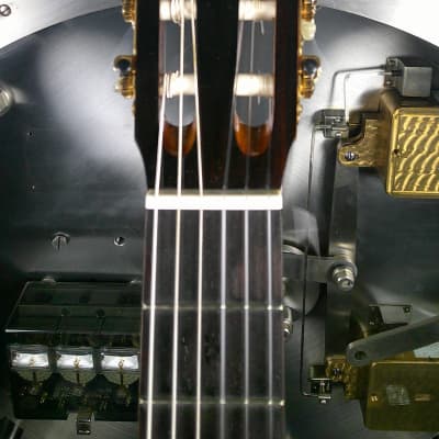Yamaha C-200 Classical Guitar w/ Hard Case image 2