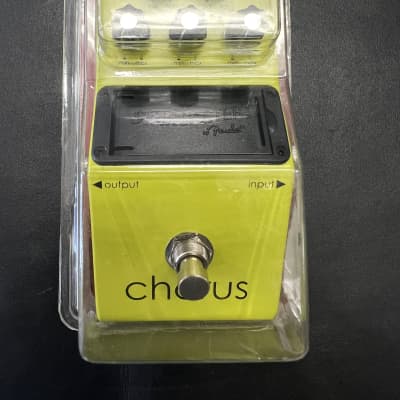 Fender Starcaster Chorus Pedal 2000s - Yellow- Sealed in box image 8