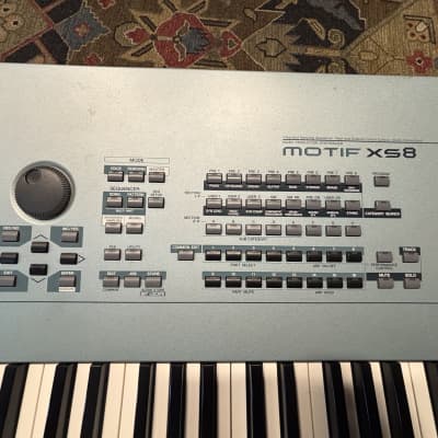 Yamaha MOTIF XS8 2010 - Blue-grey