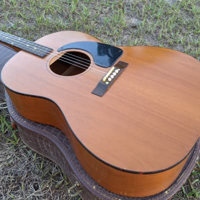 Vintage 1962 Gibson TG-0 Tenor Acoustic Guitar Original Gator Case No Repairs Original Sales Receipt image 5