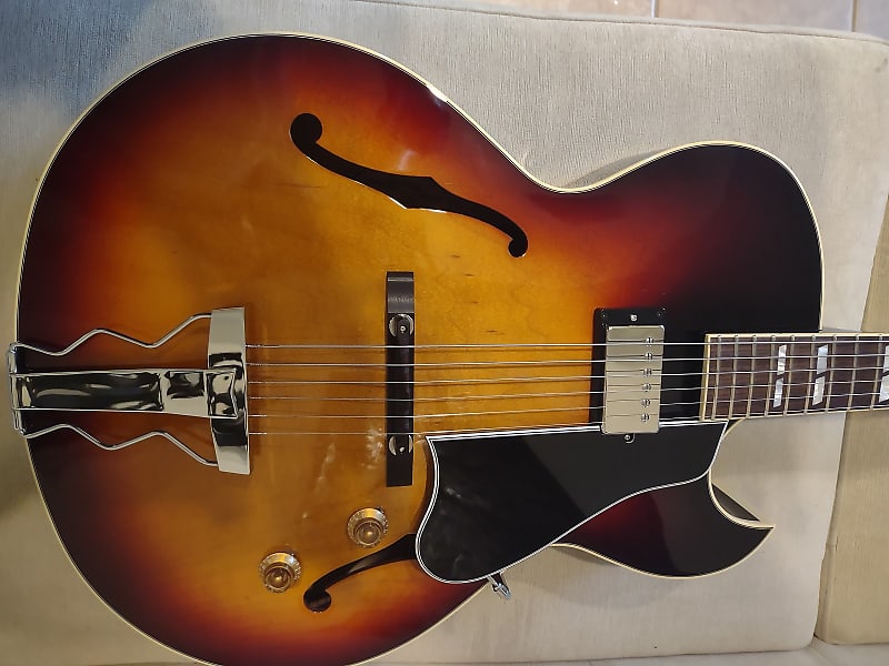 Archtop Tribute AT105 2022 Sunburst - Westville's Gibson Es