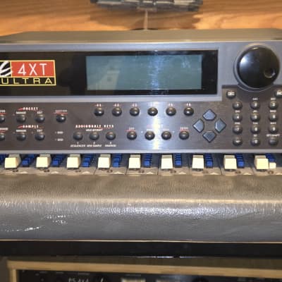 E-MU Systems E4 XT Ultra with 128GB SSD Drive loaded with 1997' Sound and Instrument Libraries for E-MU 4XT, E6400, E5000, ESynth Ultra & E4 Platinum Samplers, Please see Sound listing description