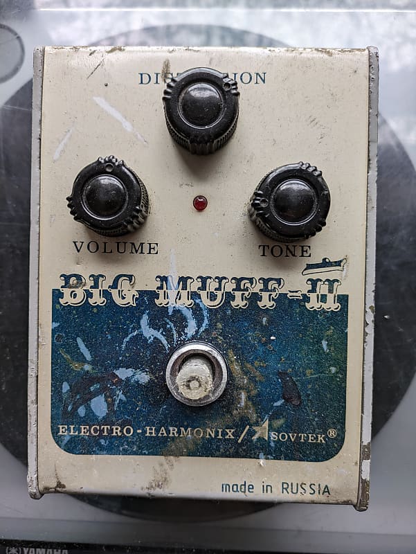 Electro-Harmonix Big Muff V7 Pi (Civil War) | Reverb