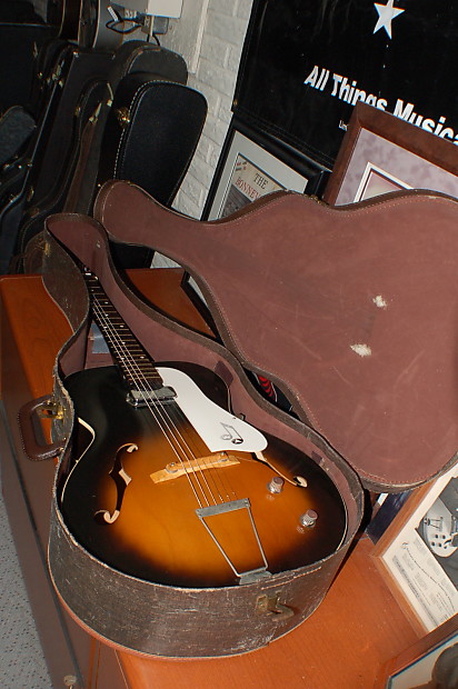 1962 Truetone by Kay N1 Archtop Electric Pancake Case Pickup