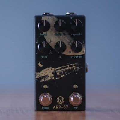 Walrus Audio ARP-87 Multi-Function Delay