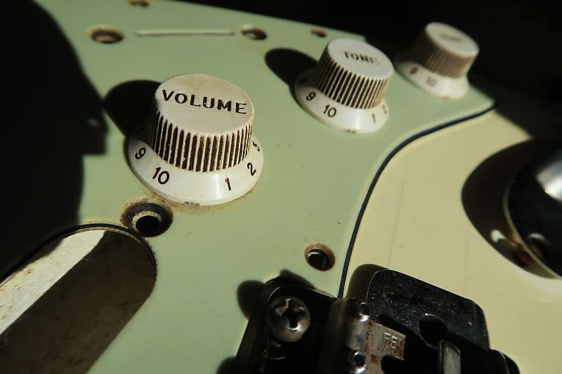 Fender Stratocaster three knobs Period Correct / small Reverb