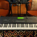 Roland XP-80 76-Key 64-Voice Music Workstation Keyboard 1996-1999 Black