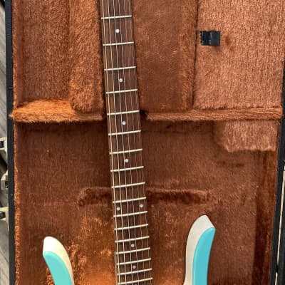 Jerry Jones Longhorn Bass6 bassVi 90’s  - Turquoise image 11
