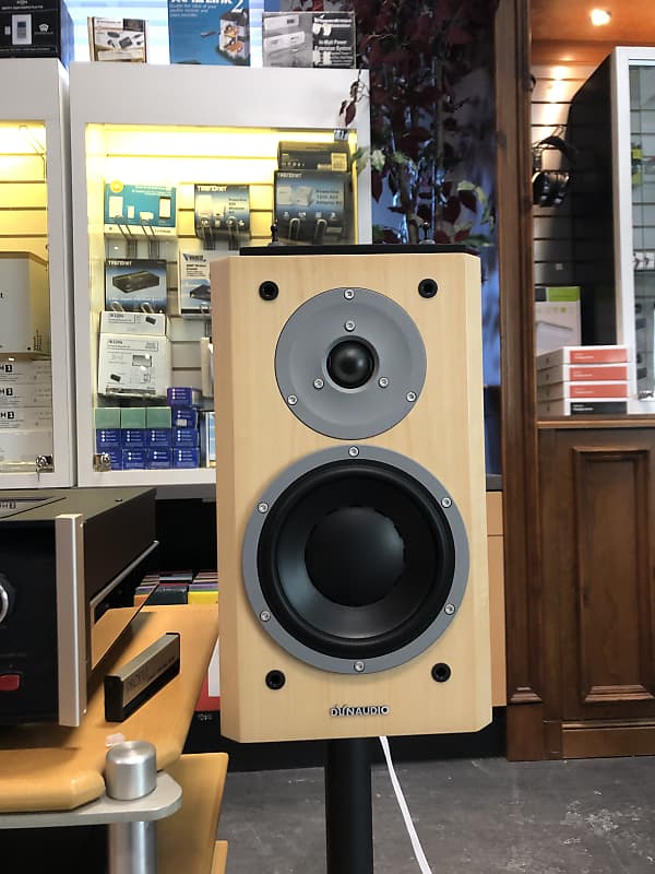 Dynaudio Focus 160 - Maple Finish