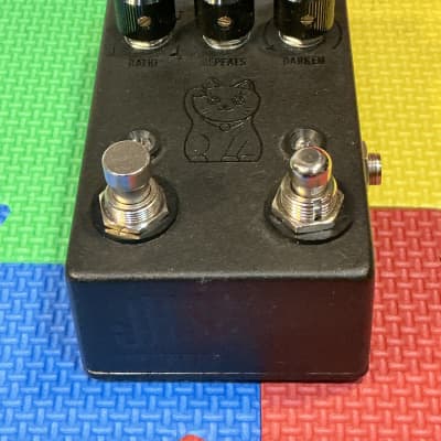 JHS Lucky Cat Delay | Reverb