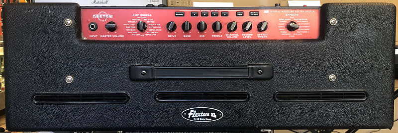 Line 6 Flextone XL 100-Watt (2 x 50-Watt Stereo) Digital Modeling Electric  Guitar Combo Amplifier