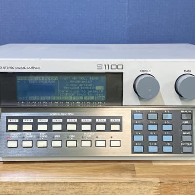 [Excellent] Akai S1100 MIDI Stereo Digital Sampler 4MWords OS 4.30 w/ DSP FX Board