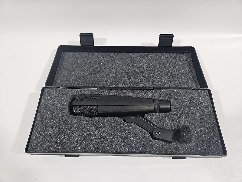 Sennheiser MD 421 II Cardioid Dynamic Microphone Black image 1